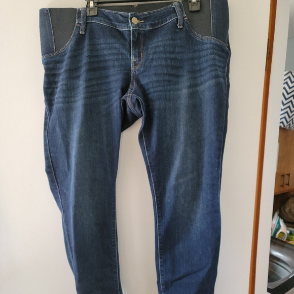 Maternity Skinny Jeans - Picture 1 of 3